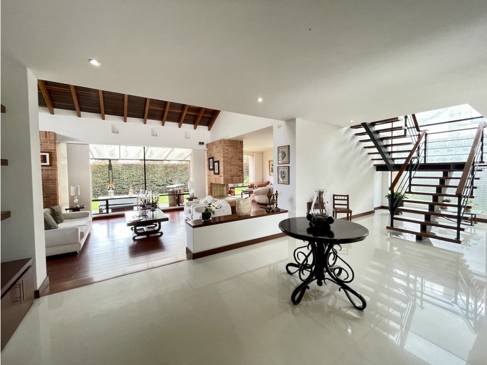 Se vende casa con el mejor diseño en Chia 450m2 — foto 4