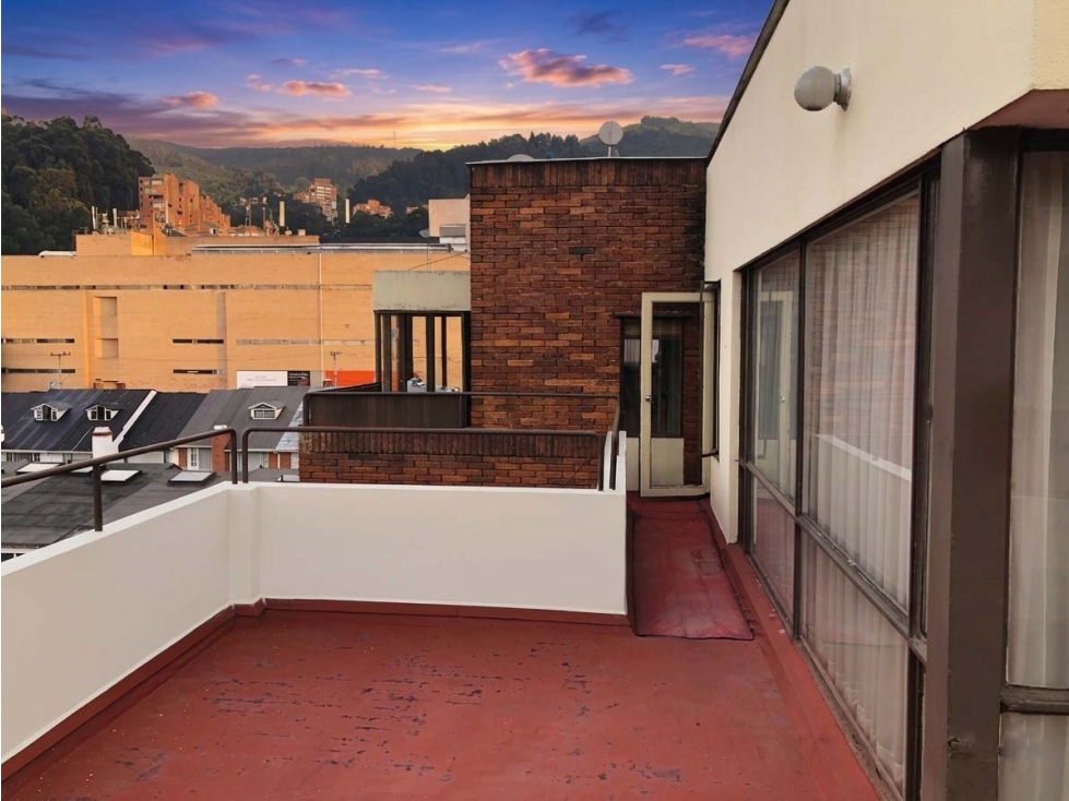 Penthouse con Terraza Privada de 40 m² en Cedritos — foto 4
