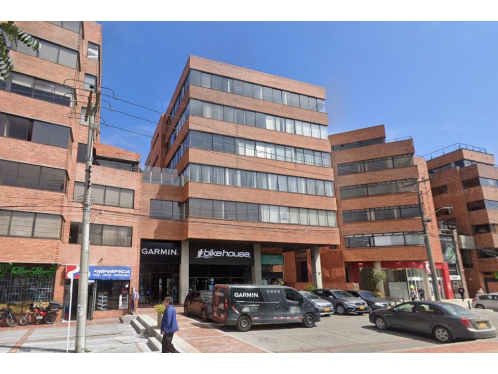 Oficina en Venta Bogotá | La Carolina Frente a Unicentro