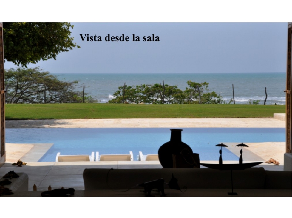 Casa en venta con 50 metros de playa y piscina en Cartagena — foto 3