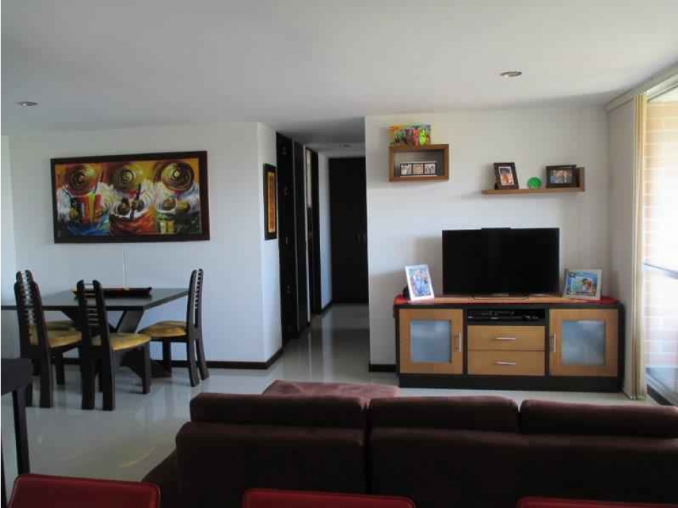 VENTA APARTAMENTO SECTOR LA INTERMEDIA EN ENVIGADO. — foto 2