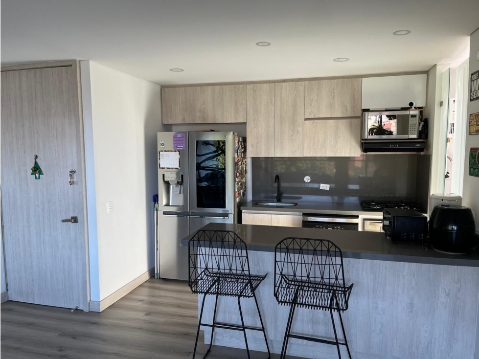 VENTA APARTAMENTO SECTOR LAS BRUJAS EN ENVIGADO.