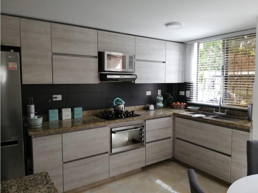 CASA EN VENTA EN ENVIGADO LOMA DEL ESCOBERO - 5