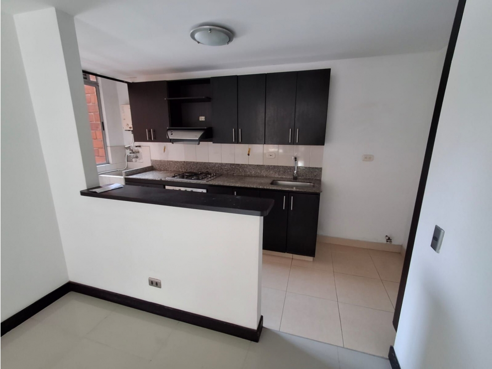VENTA APARTAMENTO SECTOR CAMINO VERDE EN ENVIGADO.