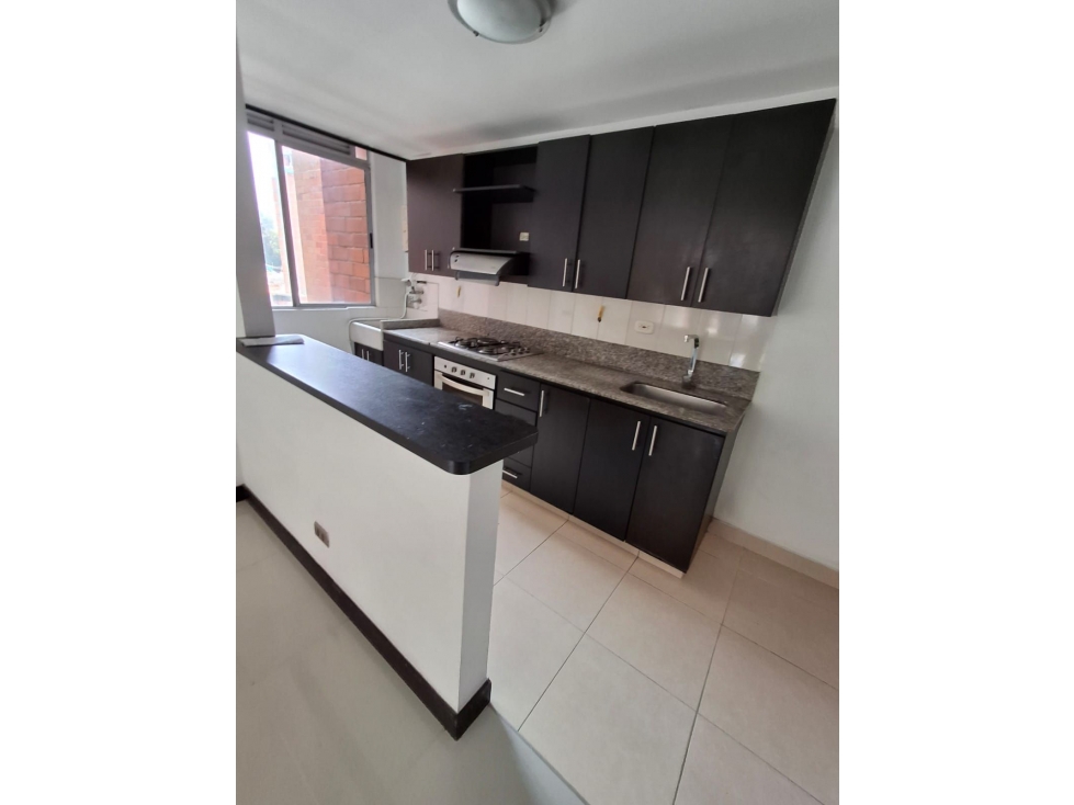 VENTA APARTAMENTO SECTOR CAMINO VERDE EN ENVIGADO. — foto 3