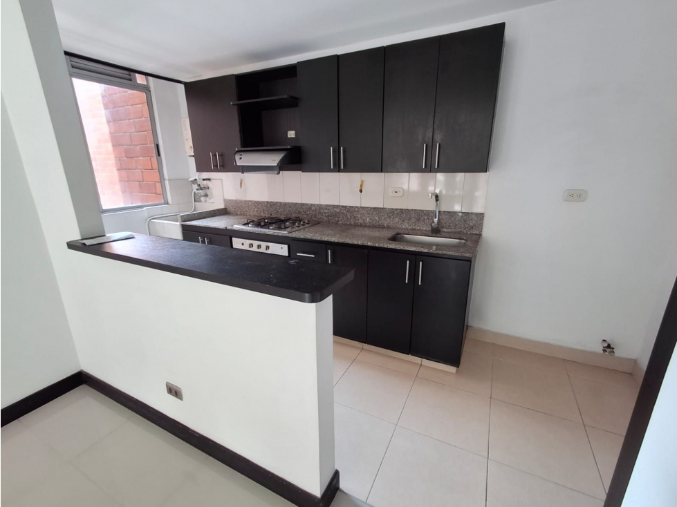 VENTA APARTAMENTO SECTOR CAMINO VERDE EN ENVIGADO. — foto 4