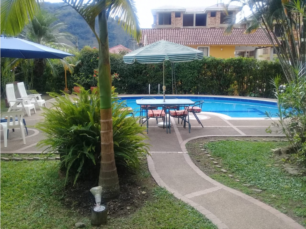 CASA EN VENTA- EN CONDOMINIO- LA VEGA 222m2-LOTE 670m2- $1000mm — foto 5