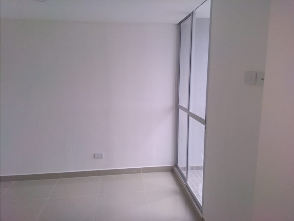 Hermoso Apartamento en Venta en Rionegro Unidad Los Cerezos — foto 2