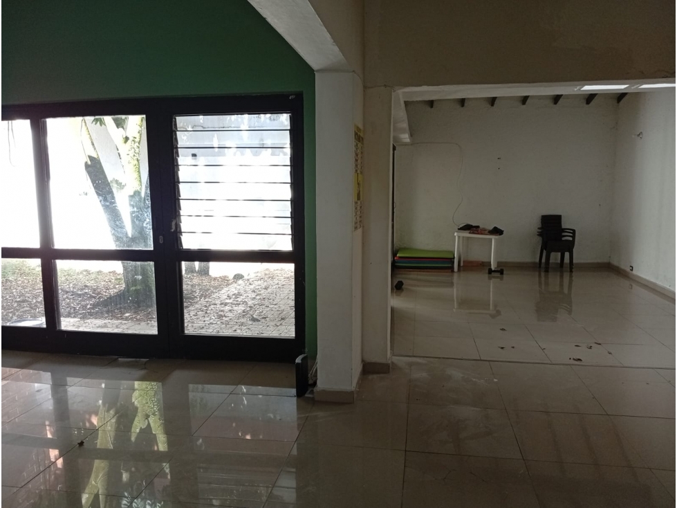 Casa lote en venta en el corazon de Laureles, Medellín — foto 5