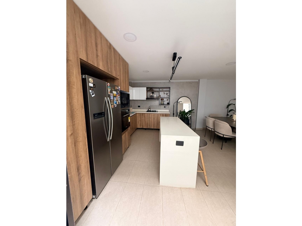 Se vende casa en Cerritos Home amoblada