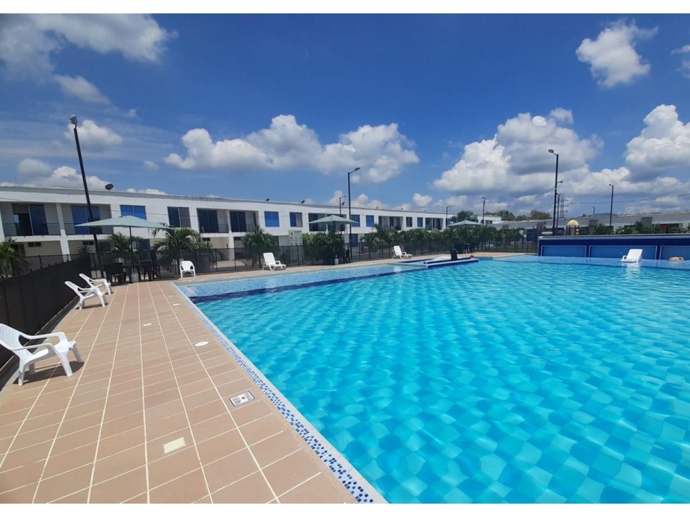 Casa con Acabados de Lujo en Flandes - Tolima - 1