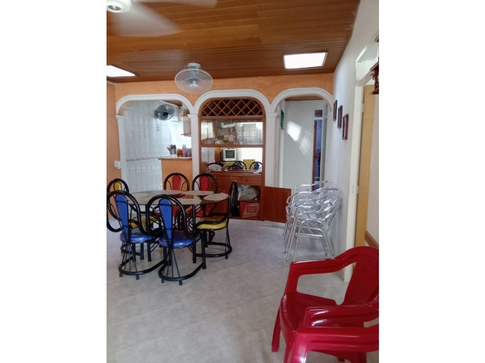Oportunidad Única: Casa Amoblada con Piscina Espectacular en Flandes. — foto 6
