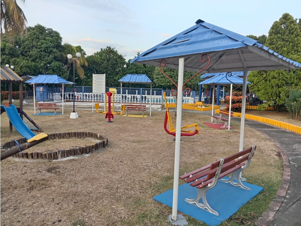 Vive en Flandes, condominio cerrado cerca de la vía principal — foto 4