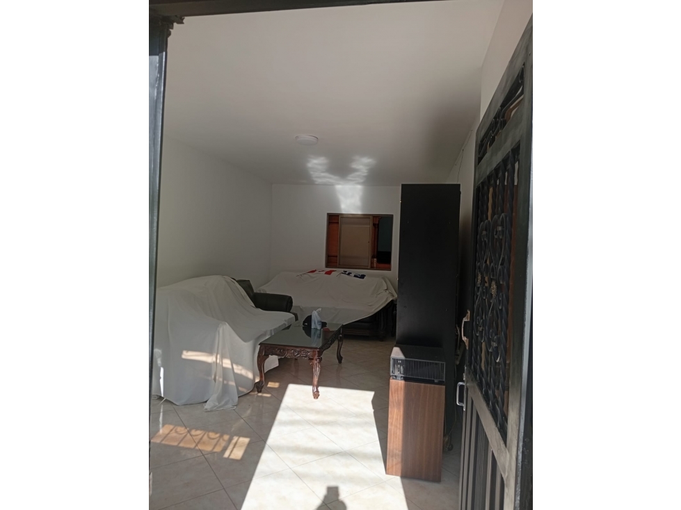 excelente apartacasa en la America/ Niza — foto 2