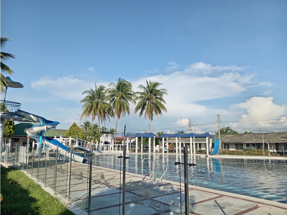 Disfruta una hermosa piscina en condominio cerrado de Flandes — foto 3
