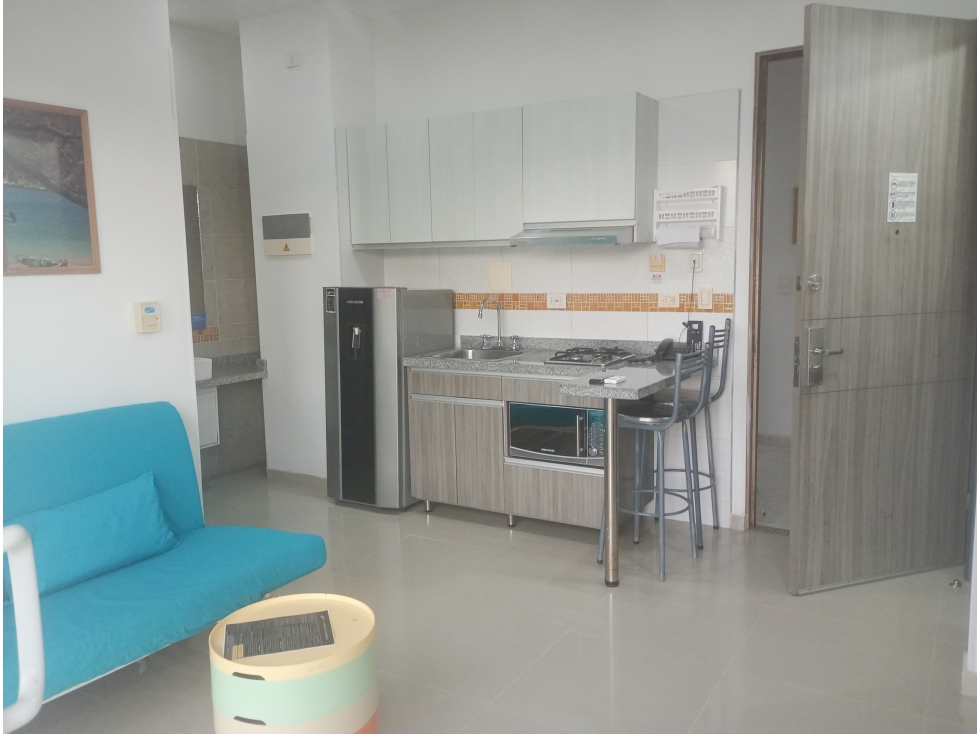 VENTA Y ARRIENDO APTOESTUDIO AMOBLADO EN SALGUERO — foto 4