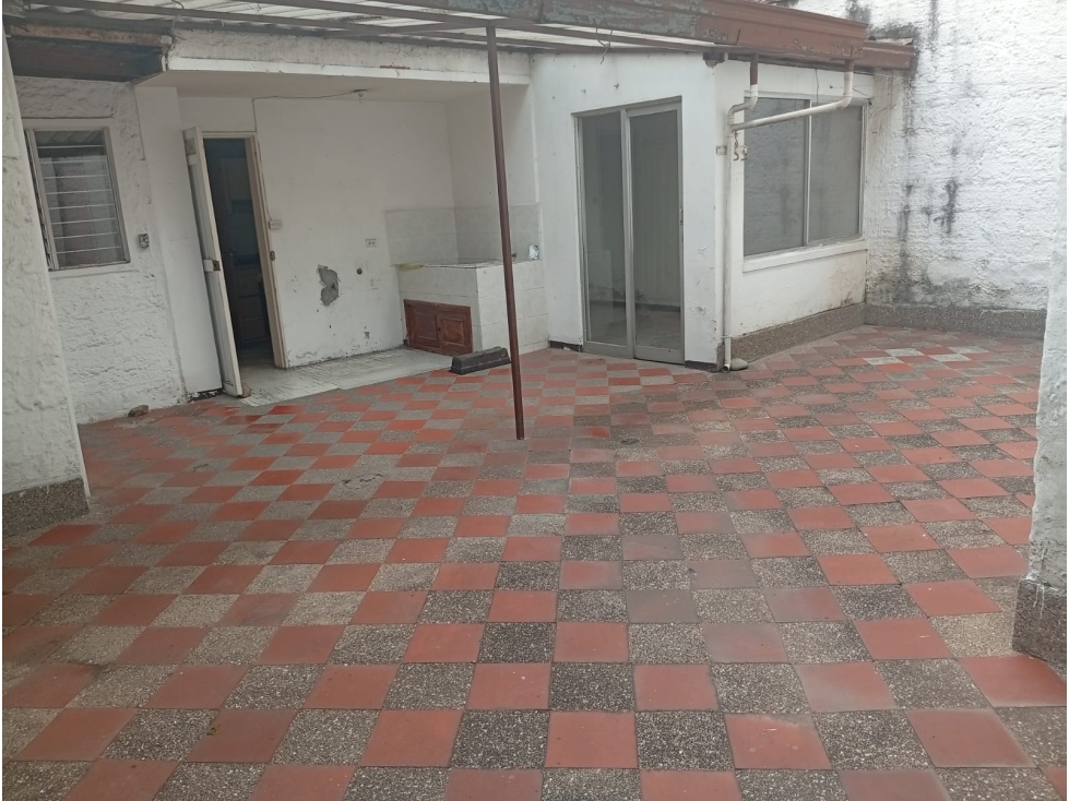 Gran Oportunidad de inversion Casa Lote Unifamiliar sector La Floresta — foto 2