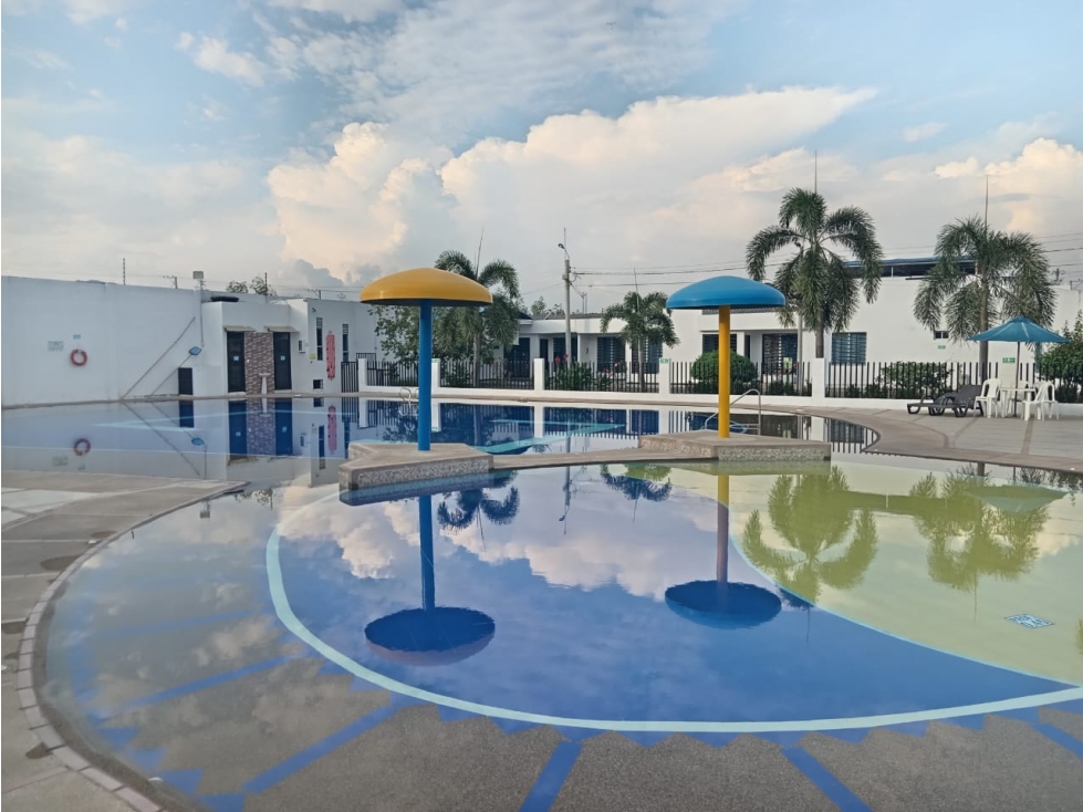 Tu Nueva Casa Amoblada en Condominio Privado de Flandes Tolima - 1