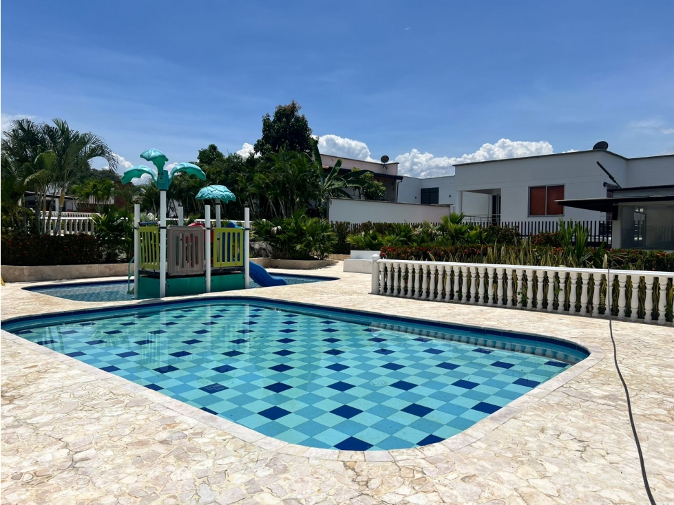 HERMOSA Casa/cabaña En Sopetran Villas De Petran — foto 5