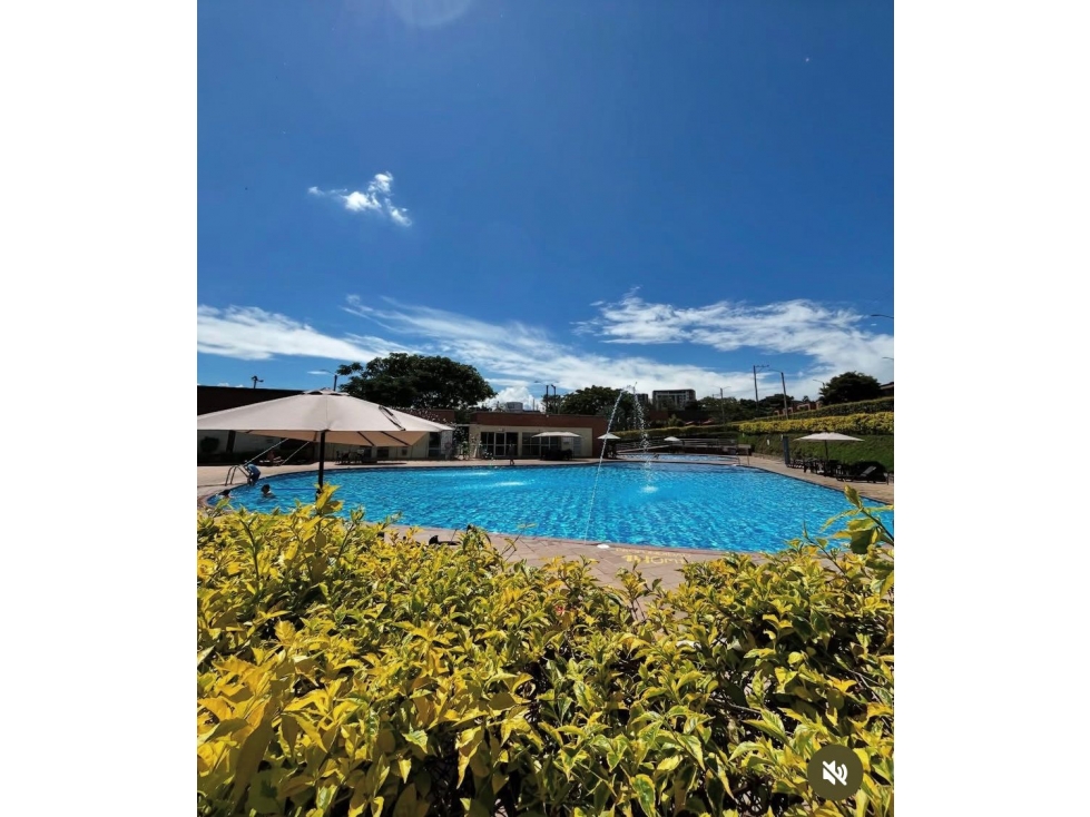 Se vende casa Cerritos Campestre 87M2