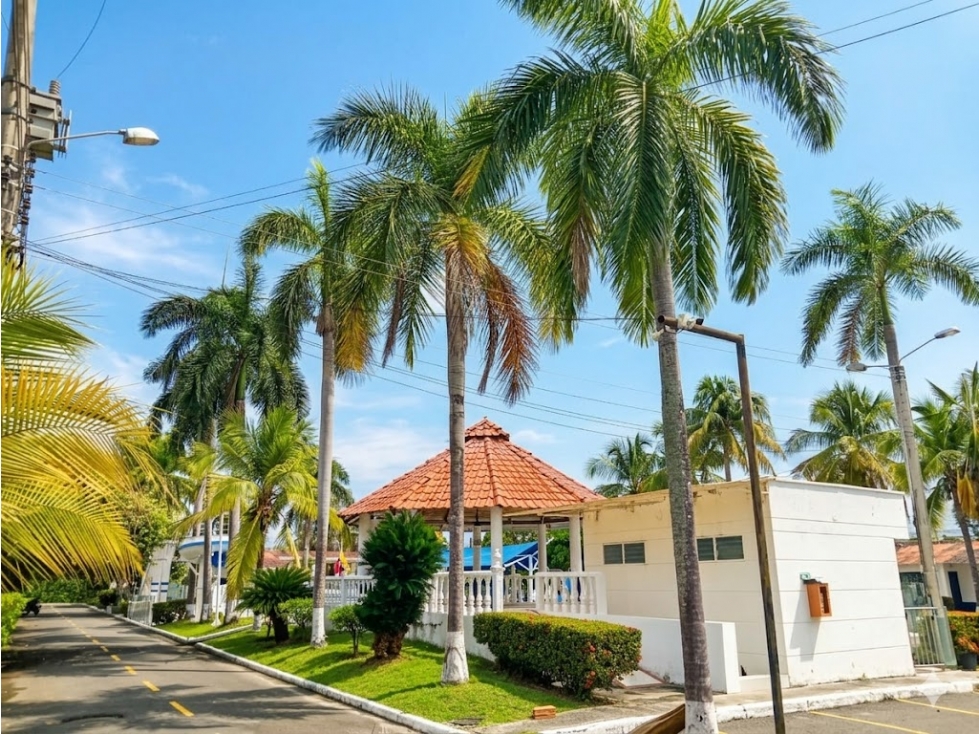 Ubicación Privilegiada Casa en Condominio Flandes Tolima — foto 4