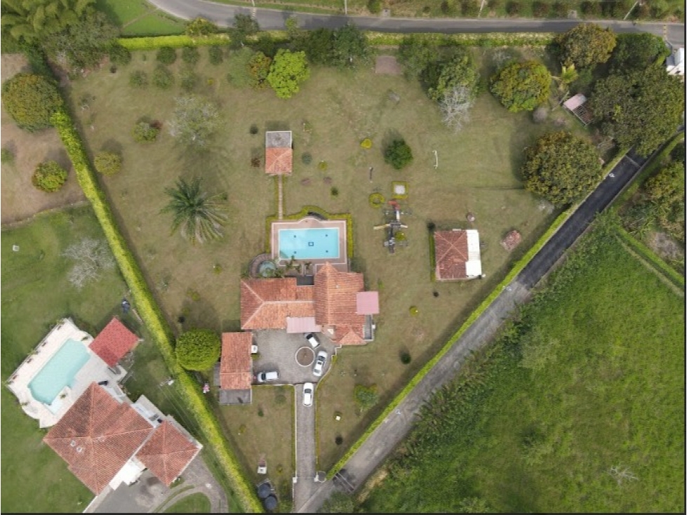Casa campestre en Venta, Cerritos entrada 4 — foto 2
