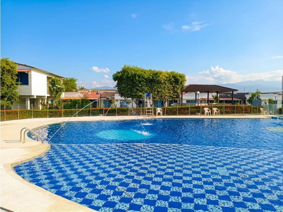 Casa en Condominio Cerrado en Flandes Tolima