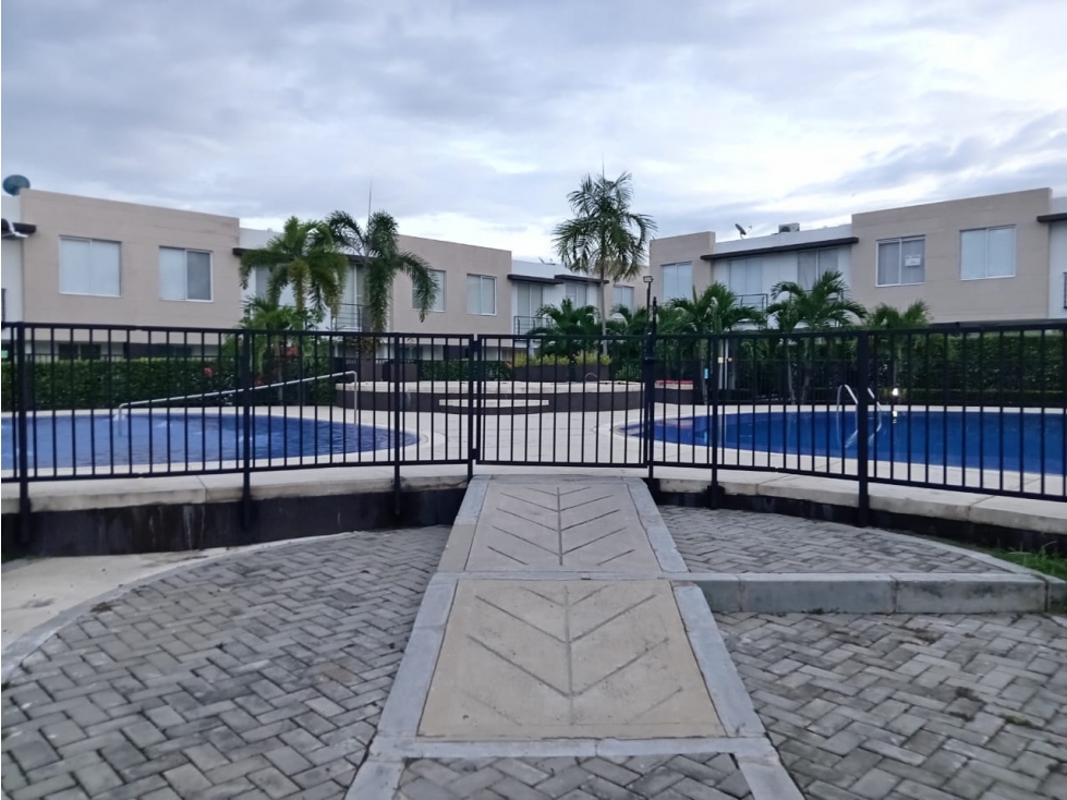 Condominio Cerrado + Clima Soñado = ¡Tu Nueva Casa en Ricaurte! — foto 3