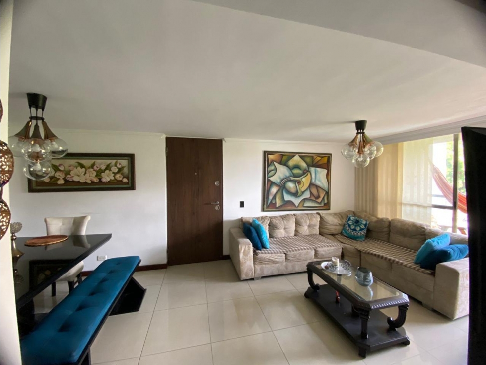 Venta de hermoso Apartamento urba siempre verde (loma Bernal) - 2