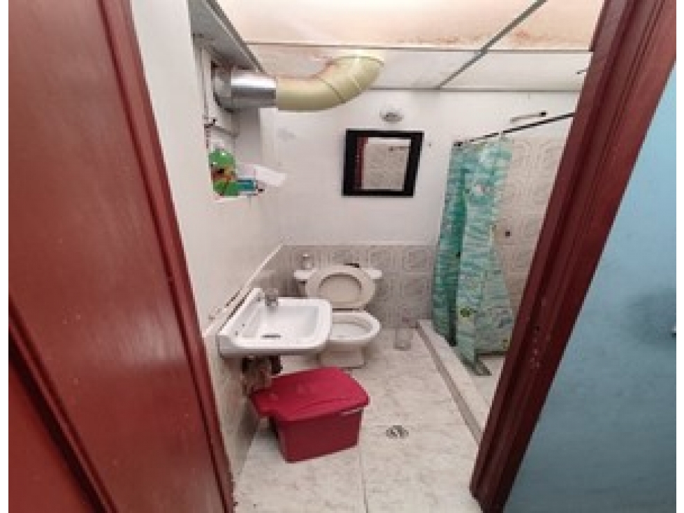 CASA EN VENTA BARRIO SANTANDER BOG, 216m2, OFI, VIV $480mm — foto 3