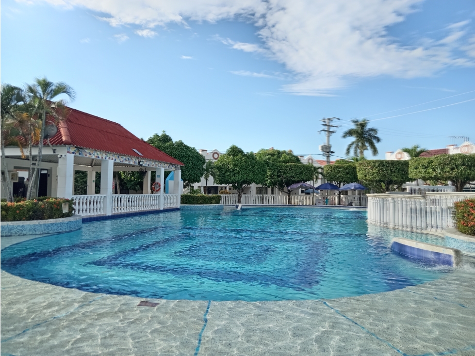 Casa de 2 Pisos con Jacuzzi en Condominio Flandes — foto 5