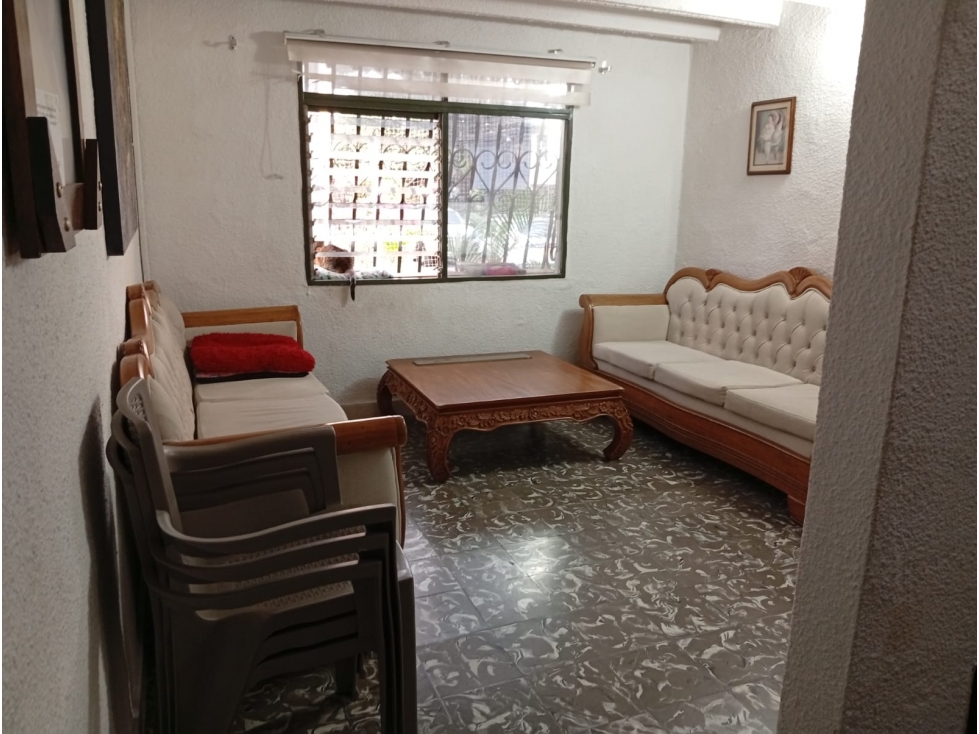 Linda casa unifamiliar Belen la Nubia esquinera