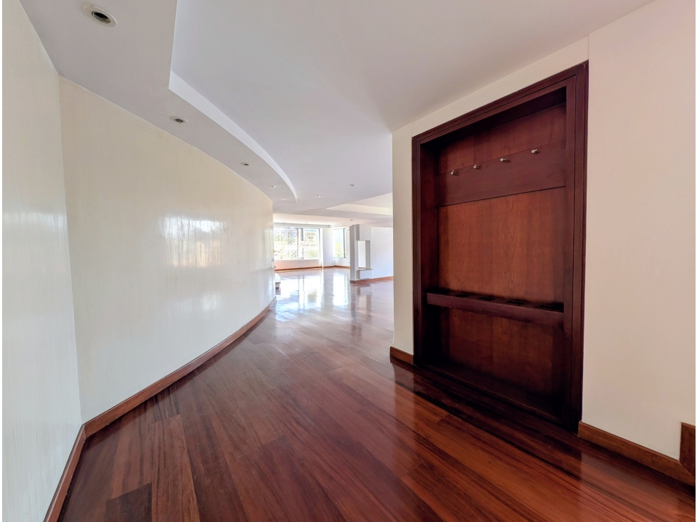 VENTA APTO, 4hab, 5wc, estudio, terraza, 4 parq, depósito — foto 4