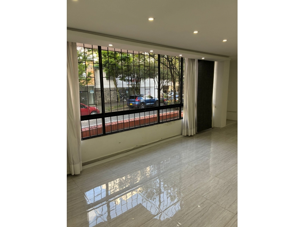 Se Renta Apartamento en la Circunvalar, al lado C.C Arboleda — foto 4