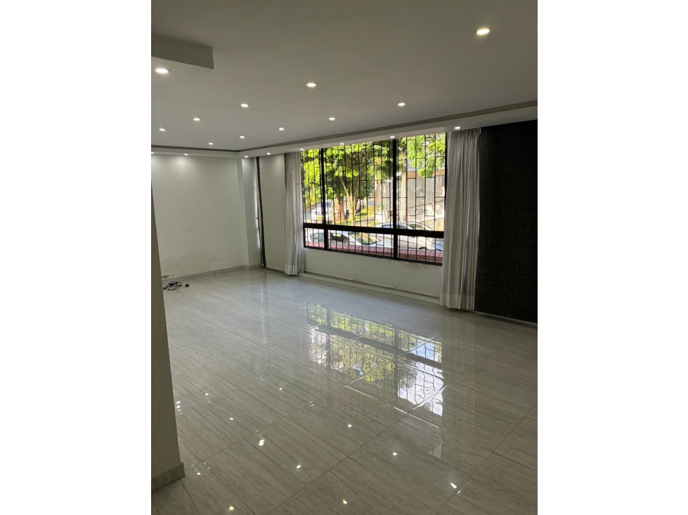 Se Renta Apartamento en la Circunvalar, al lado C.C Arboleda — foto 5