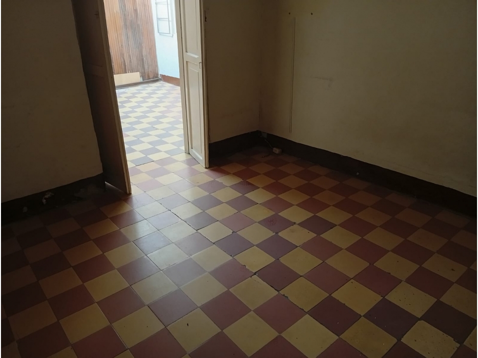 Casa lote Gran Oportunidad de Inversión en el Corazón de La América! — foto 5