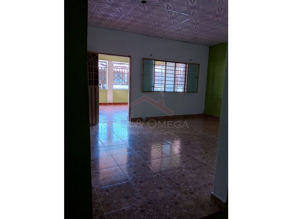 Venta de casa amplia en barrio Belén con patio Cúcuta — foto 3