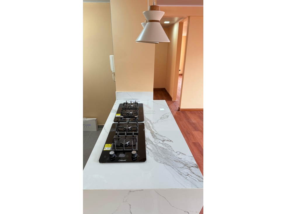 Venta de Apartamento Remodelado Cerca a Multicentro, Ibagué - 6