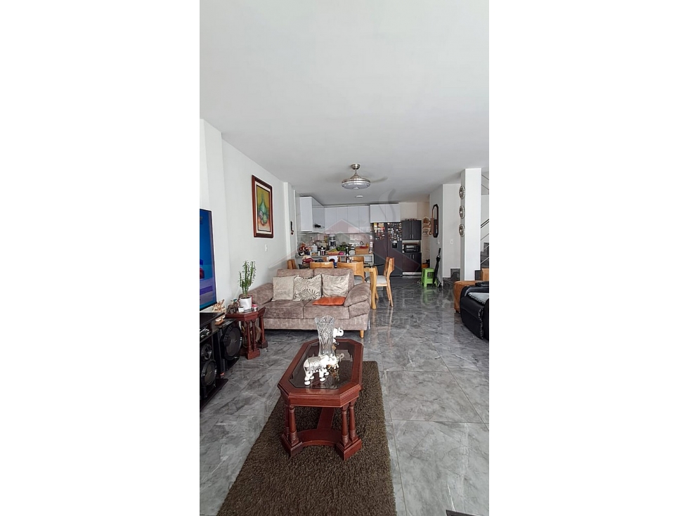Venta de Casa de 3 niveles en Jordán 3 Etapa Ibagué - 2