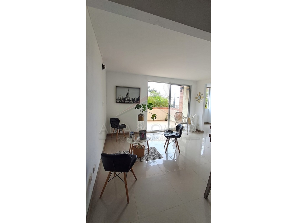 Venta de Apartamento en Avenidad Ambalá en El Vergel Ibagué - 1