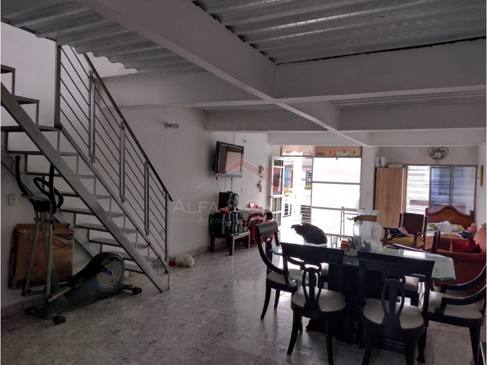 Venta de casa con rentas en barrio La Libertad Cúcuta — foto 4
