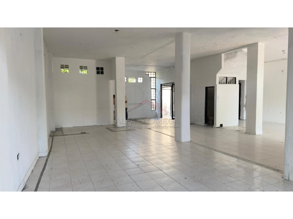 Venta de Casa con Lote y Local Comercial en El Espinal Tolima - 3