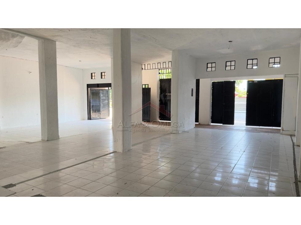 Venta de Casa con Lote y Local Comercial en El Espinal Tolima - 4