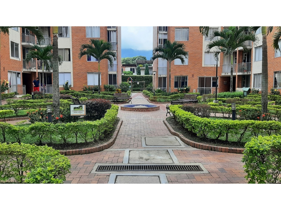Venta de apartamento con balcón en conjunto Veracruz Ibagué