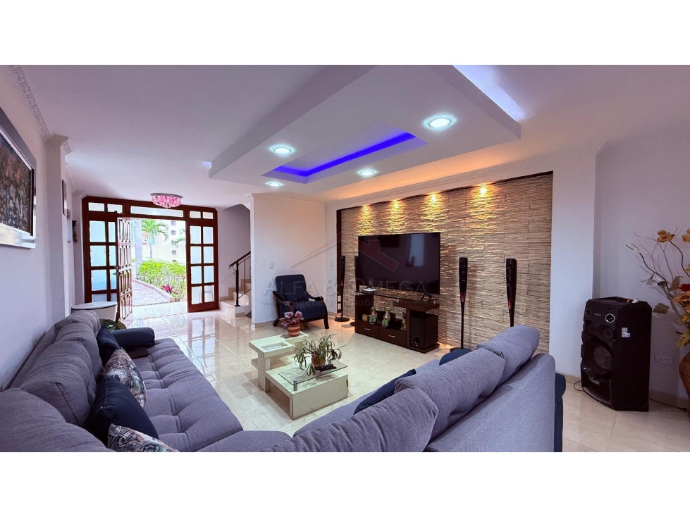 Venta de casa amplia en conjunto cerrado - Barrio La Campiña, Ibagué - 1