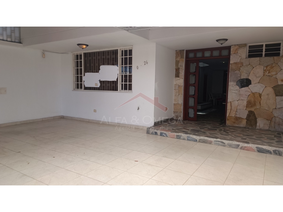 Venta de casa amplia de 2 pisos en Quinta Oriental Cúcuta - 3