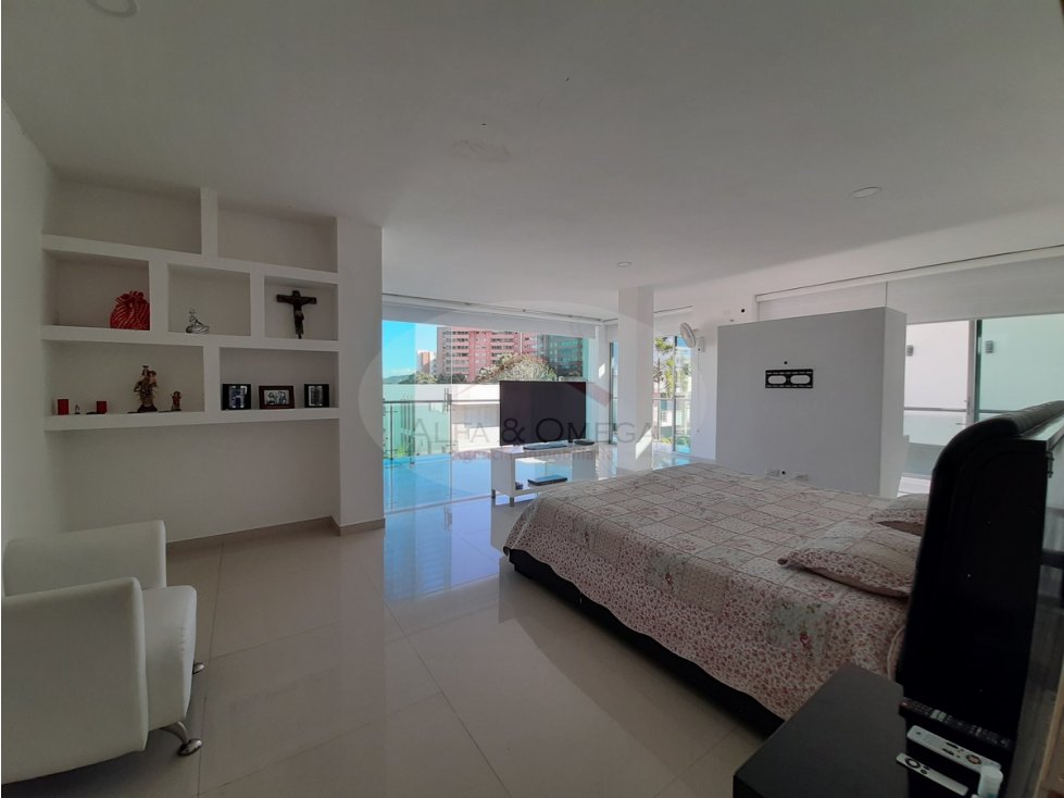 Venta de Casa Exclusiva con Piscina en El Vergel Ibagué - 6
