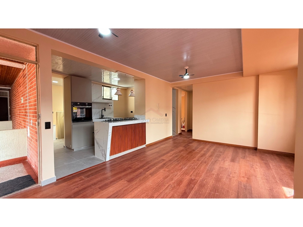 Venta de Apartamento Remodelado Cerca a Multicentro, Ibagué - 1