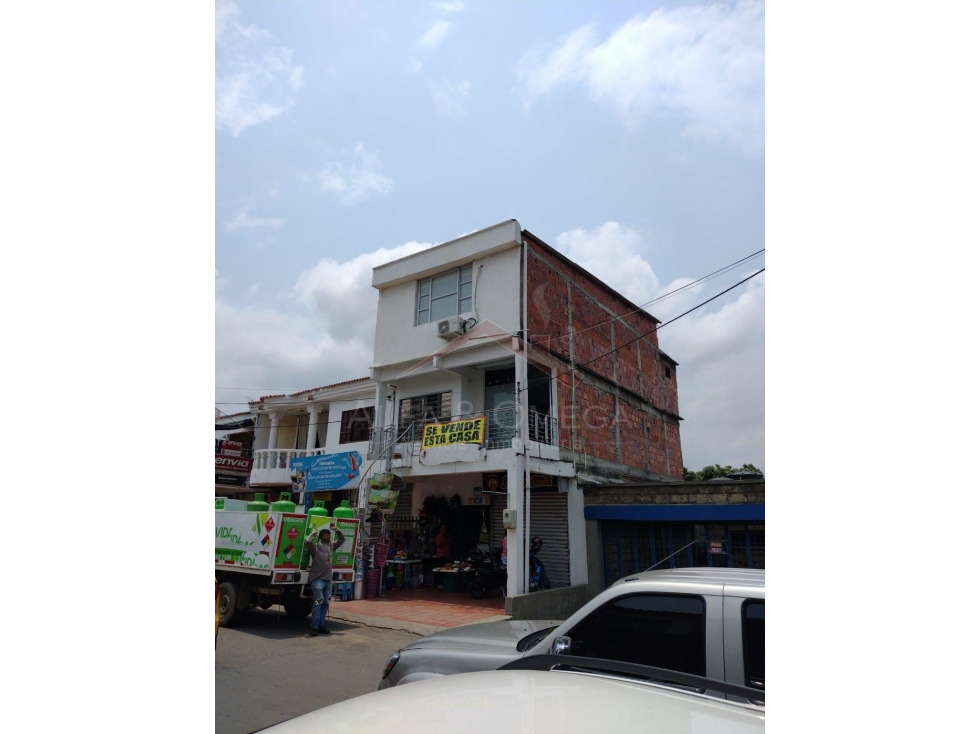 Venta de casa con rentas en barrio La Libertad Cúcuta — foto 2