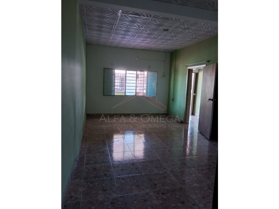 Venta de casa amplia en barrio Belén con patio Cúcuta — foto 6